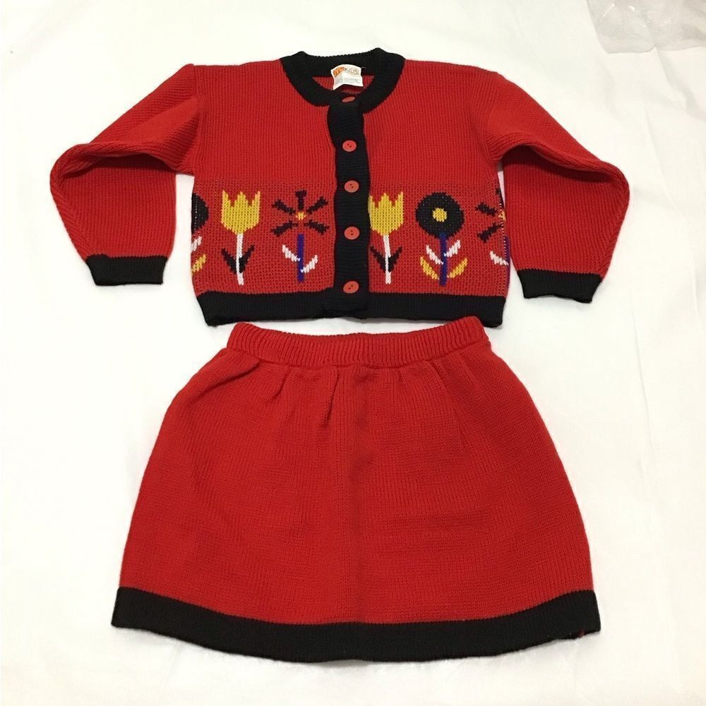 Mc kids Red Girls 2 Piece Sweater Skirt Set Size Small